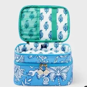 Rabbit Ruller Vanity Roller Rabbit | Accessories | Floral Vines Soft Sided Vanity Case Blue ...